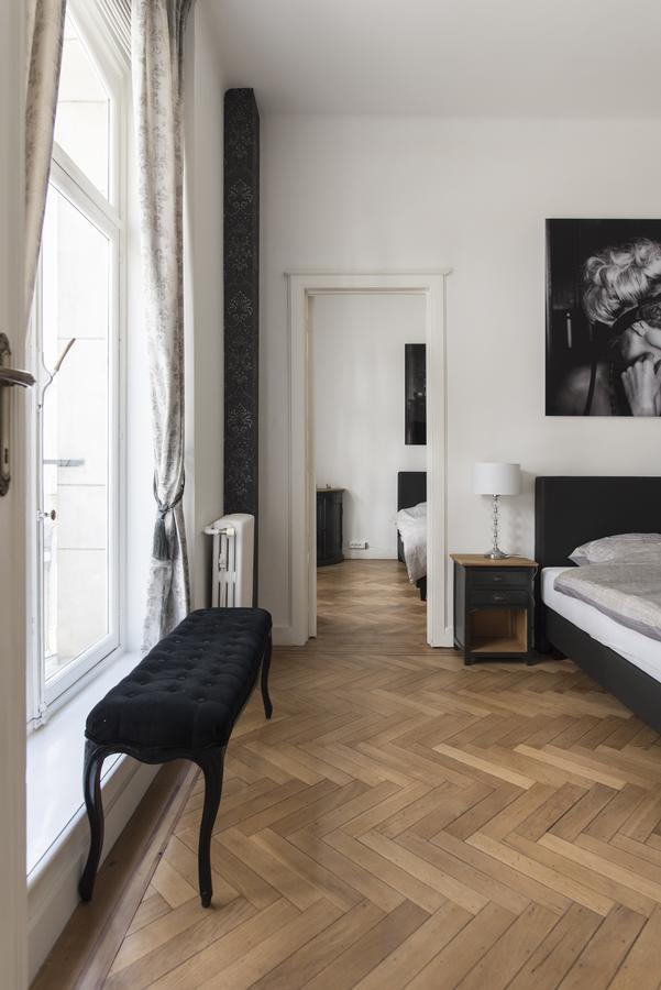 Roaring 20'S Apartment Meir Антверпен Екстер'єр фото